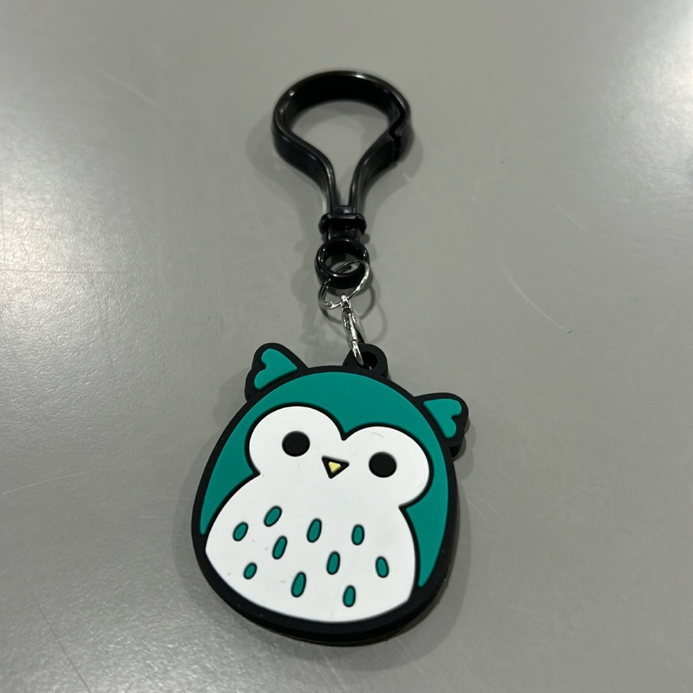 🛍️ Squishmallow, GREEN OWL Decorative Clip on Keychain
